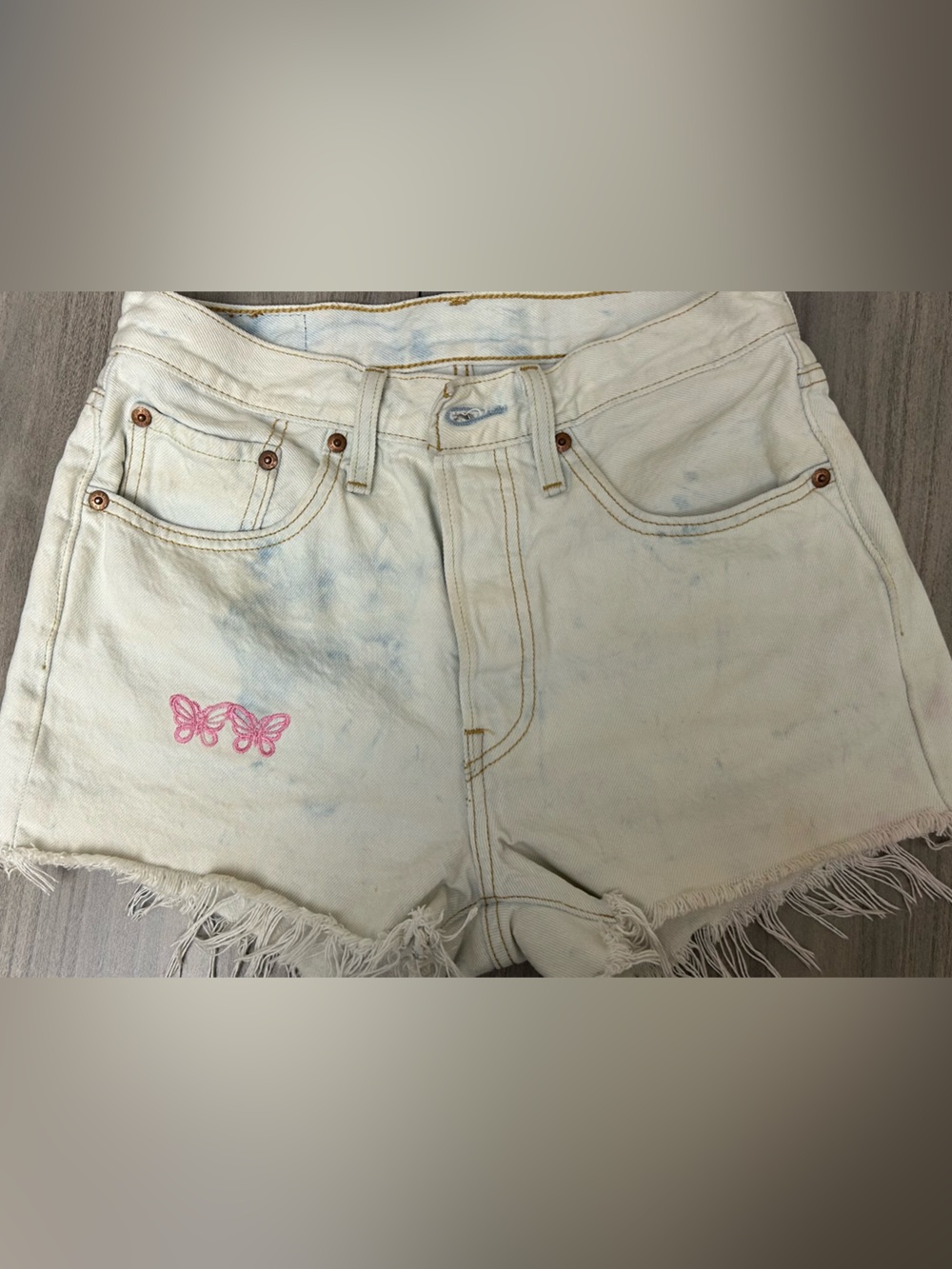 Y2K Levi's Levi's 501  Distressed tan Cream Give Me Butterflies Shorts Denim W26